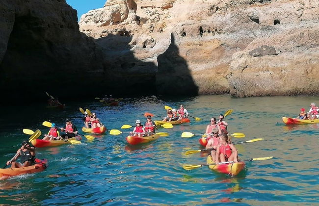 Giro in catamarano + Kayak alle grotte di Benagil - Foto 5