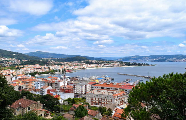 Paseo en barco por la Ría de Vigo + Degustación de mejillones - Foto 2