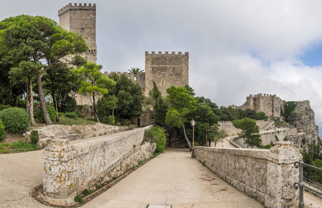 Erice Day Trip - Photo 2