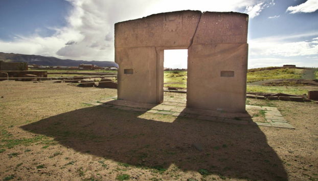 Tiwanku Day Trip - Photo 4