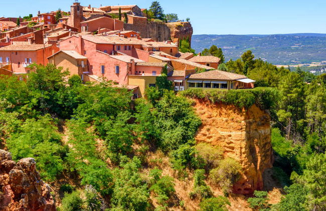Gordes, Roussillon & Fontaine de Vaucluse Day Trip - Photo 2