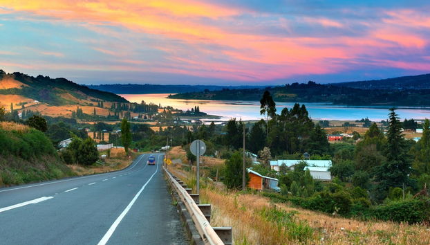 Chiloé Island Day Trip: Chacao, Castro & Dalcahue - Foto 2