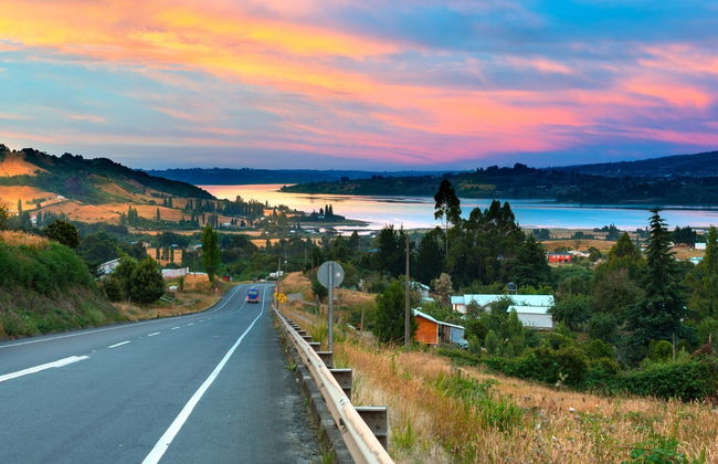 Chiloé Island Day Trip: Chacao, Castro & Dalcahue - Foto 2