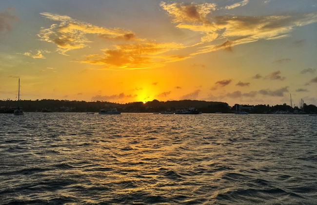 Cruzeiro com jantar pela baía de San Andrés - Foto 1