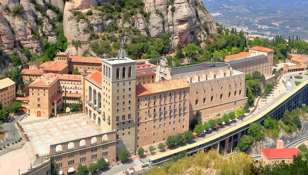 Montserrat Day Trip - Photo 4