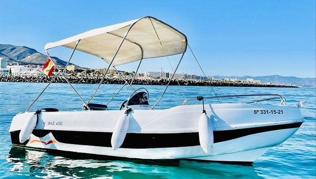Private Boat Charter Without License in Benalmádena - Photo 5