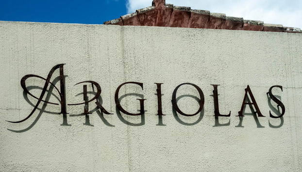 Argiolas Winery Trip - Photo 2