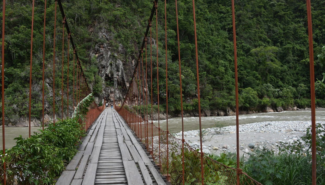 Kimiri Bridge + Las Reinas Falls Tour - Photo 1
