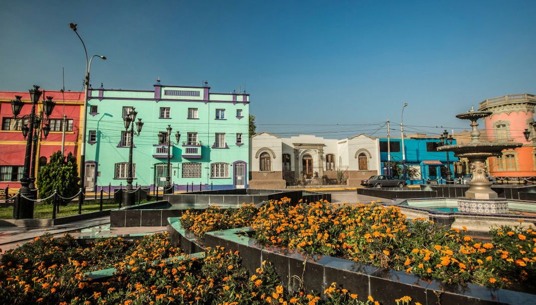 Chorrillos & Barranco Guided Tour - Photo 1