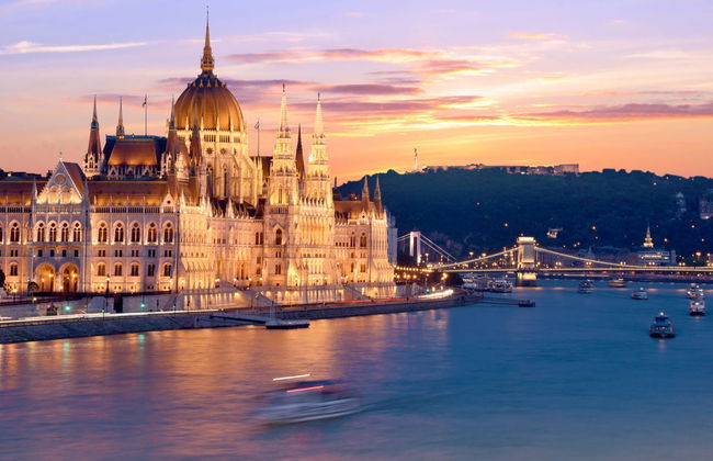 Crociera con cena e musica alle 19:00 - Foto 3