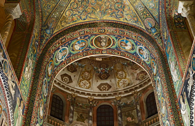 Entrada a los mosaicos de Rávena - Foto 7