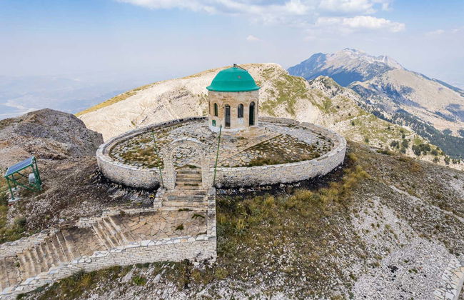 Trilha pela montanha Tomorr + Cachoeira de Bogove - Foto 7