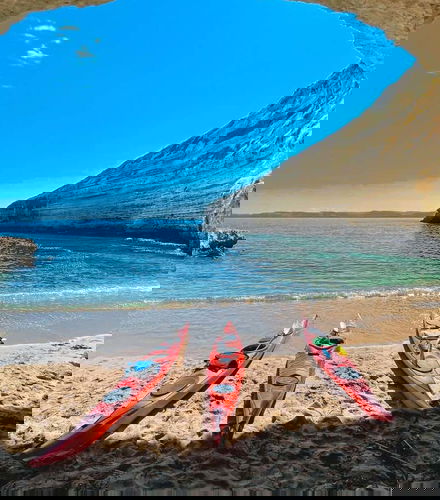 Foto de Tour en kayak por las cuevas de Porto Torres