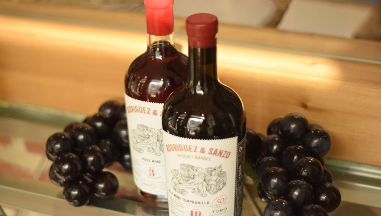 Visita a las bodegas Rodríguez y Sanzo de Toro - Foto 1