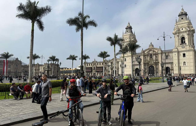Tour di Lima coloniale in bicicletta - Foto 1