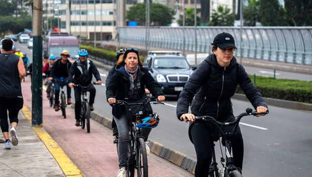 Visite à vélo du centre historique colonial de Lima - Photo 2