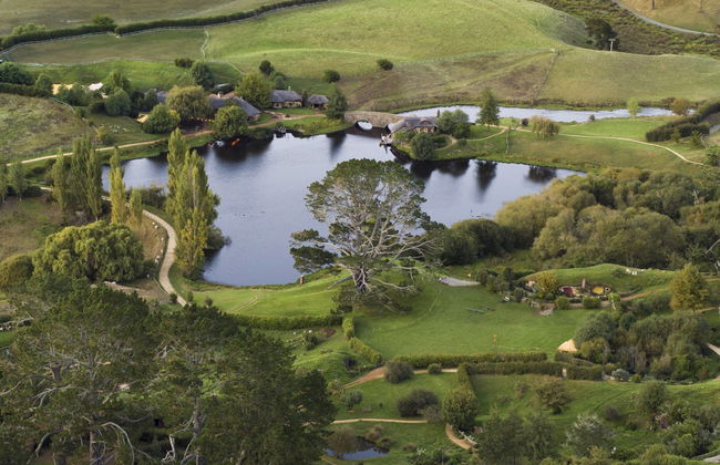 Hobbiton Day Trip - Photo 3