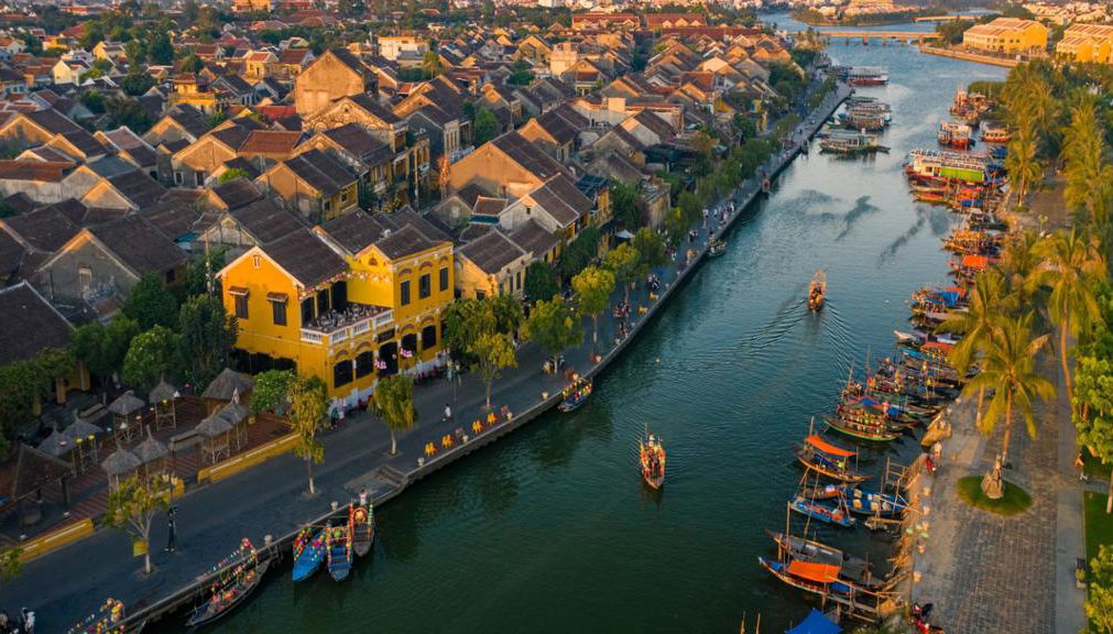 Explore Coconut Forest and Hoi An Town with Lantern Release – Full-Day Tour - Foto 1
