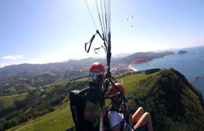 Spettacolare esperienza di parapendio - Foto 5