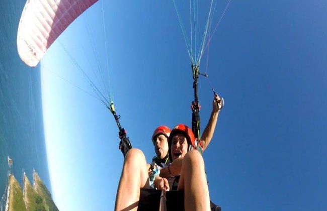 Spettacolare esperienza di parapendio - Foto 1