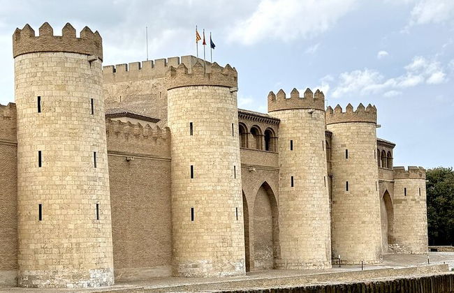 Ciudad de las Cuatro Culturas: Tour de audio autoguiado en Zaragoza - Foto 5