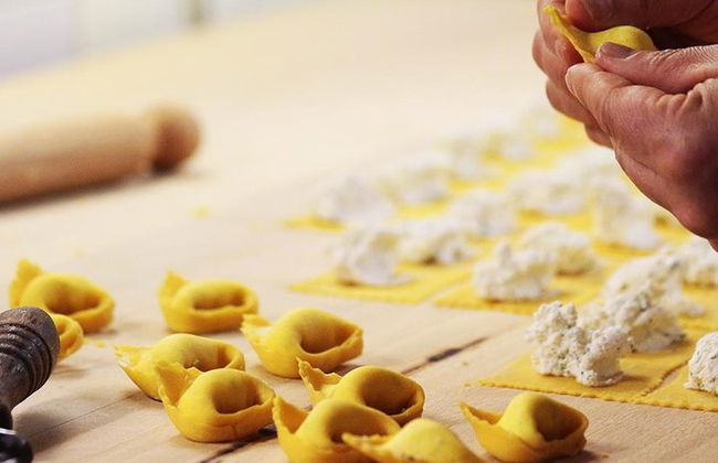 Préparer des pâtes bolognaises chez Sfoglina avec le déjeuner - Photo 1