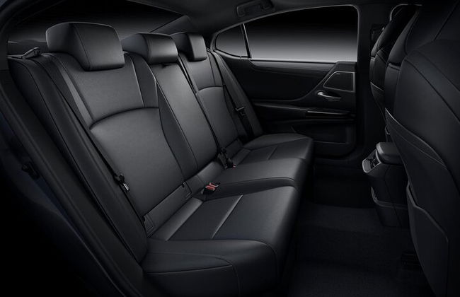 Private Sedan Transfer from Sharjah Airport SHJ to Sharjah - Photo 2