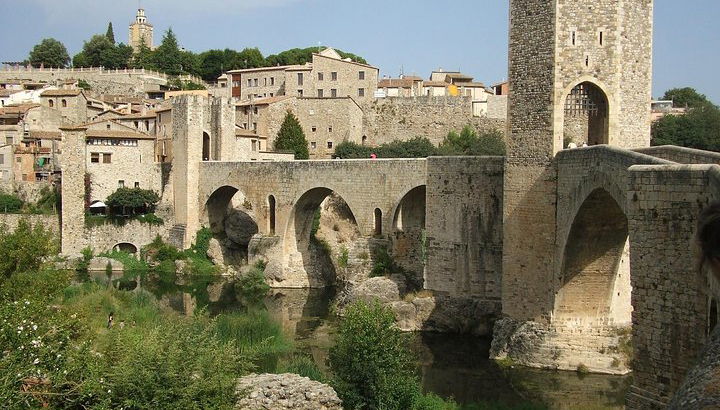 Besalú, Rupit & Vic Private Tour - Ab Barcelona - Foto 1