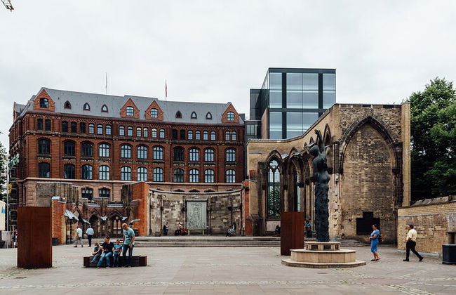 Romantische Spaziergänge durch Hamburg: Eine historische Tour für Paare - Foto 2