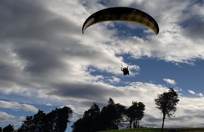 Vol en parapente sur la colline Niton - Photo 8