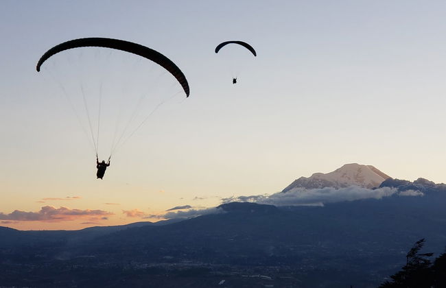 Vol en parapente sur la colline Niton - Photo 2
