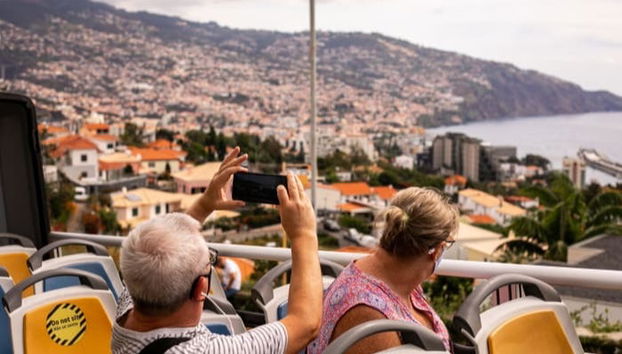 Funchal Hop-On Hop-Off Bus Tour - Foto 3