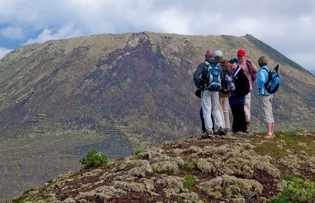 Senderismo por el Volcán de La Corona y Risco de Famara - Foto 2