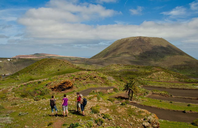 Senderismo por el Volcán de La Corona y Risco de Famara - Foto 5