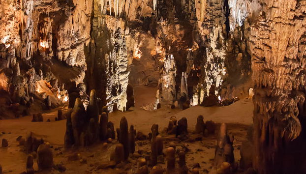 Excursión a la Cueva de Valporquero - Photo 5