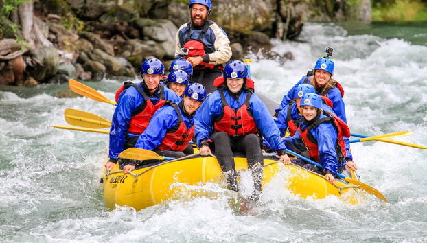 Rafting sul fiume Elaho - Foto 3