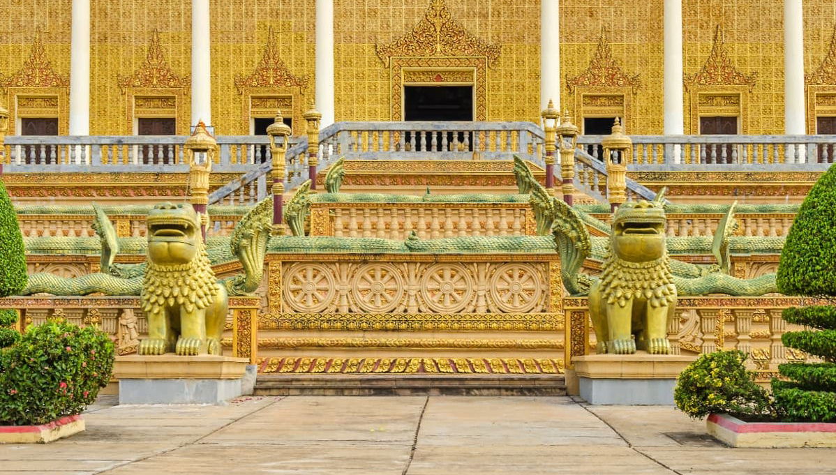 Wat Vipassana Dkurak & Udong Private Day Trip - Photo 1