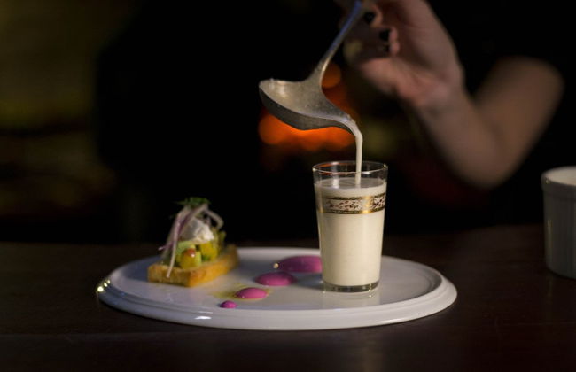 Cena y espectáculo en el restaurante Primuseum - Foto 3