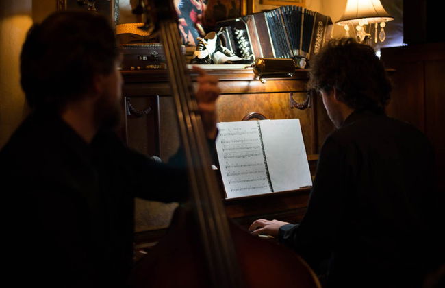 Cena y espectáculo en el restaurante Primuseum - Foto 4