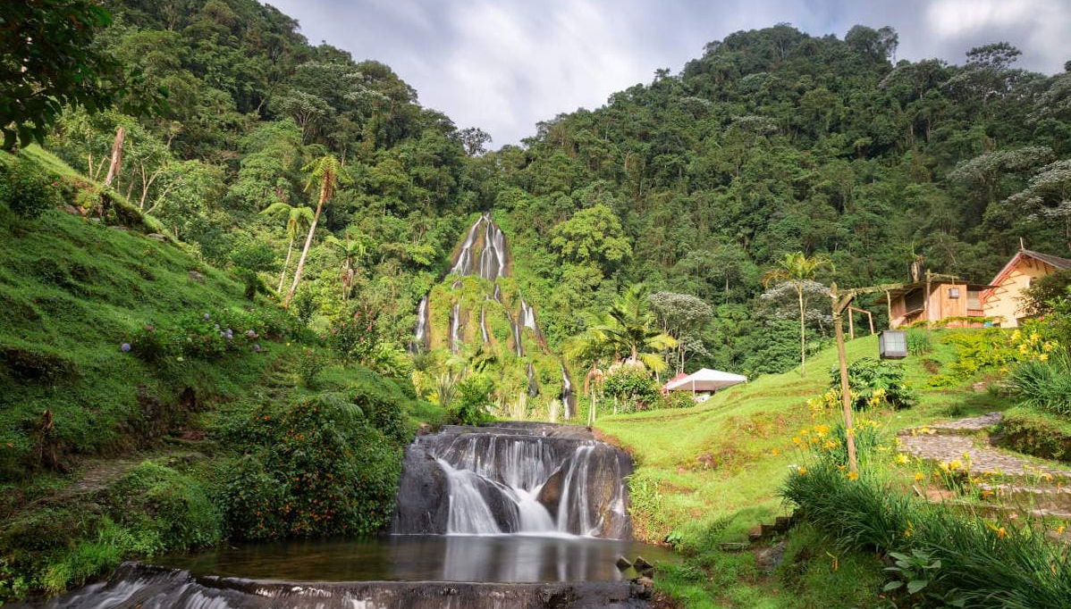 Excursión privada a los Termales Santa Rosa de Cabal - Foto 1