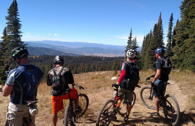 Rocky Mountains Bike Tour - Photo 3