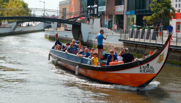 Paseo barco moliceiro Aveiro - Foto 2