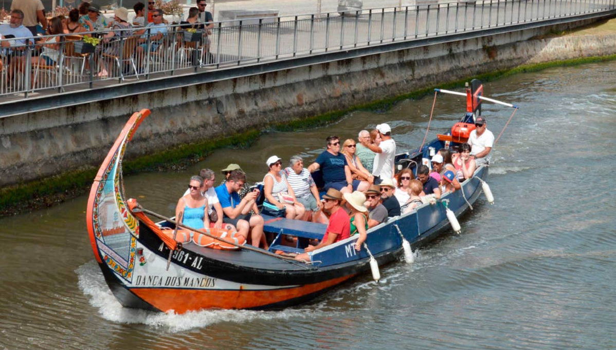 Paseo barco moliceiro Aveiro - Foto 1