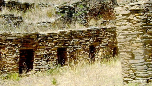 Excursão a Garu e Corona del Inca