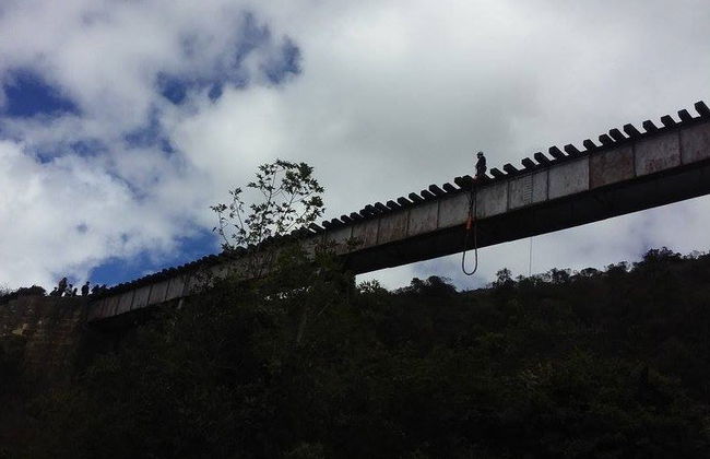 Saut à l'élastique à Suesca - Photo 2