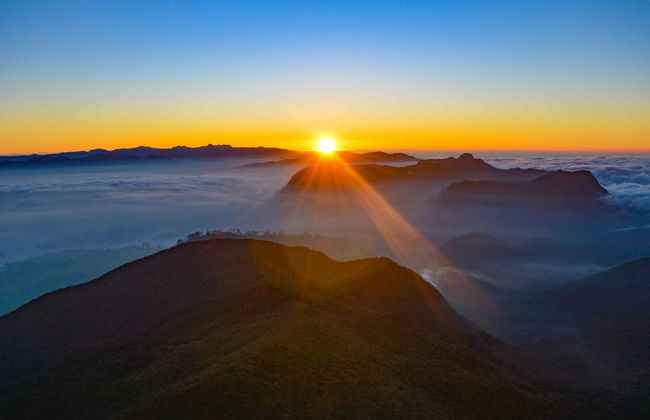 Rota privada de trilha de 2 dias por Adam's Peak - Foto 1