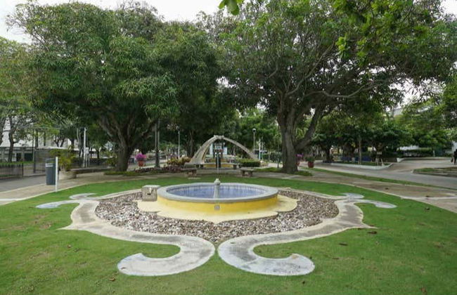 Tour of El Prado Neighborhood - Foto 5