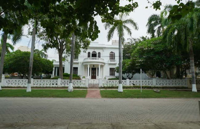 Tour of El Prado Neighborhood - Foto 6