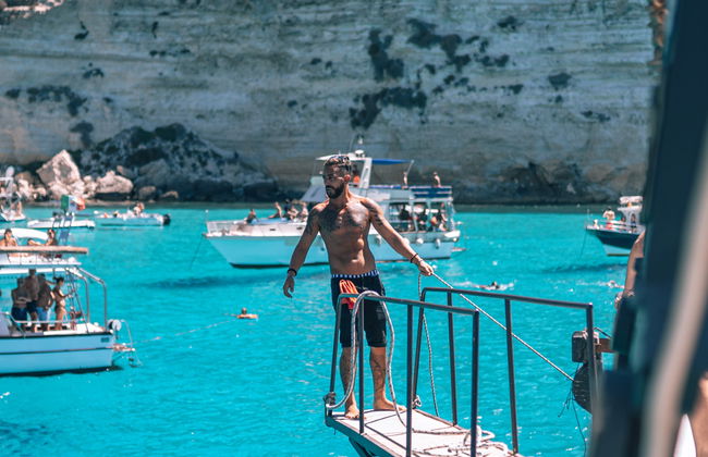Paseo en barco pirata por Lampedusa - Foto 8