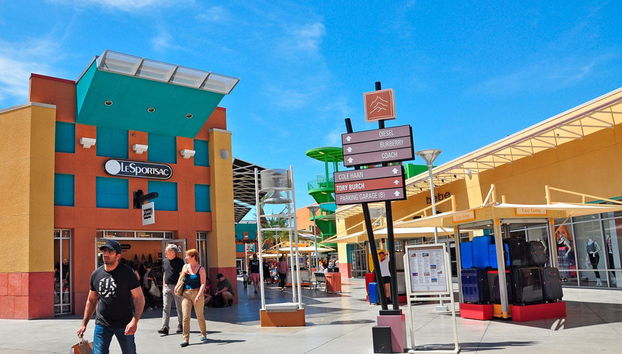 Las Vegas Outlets Private Shopping Tour - Foto 2